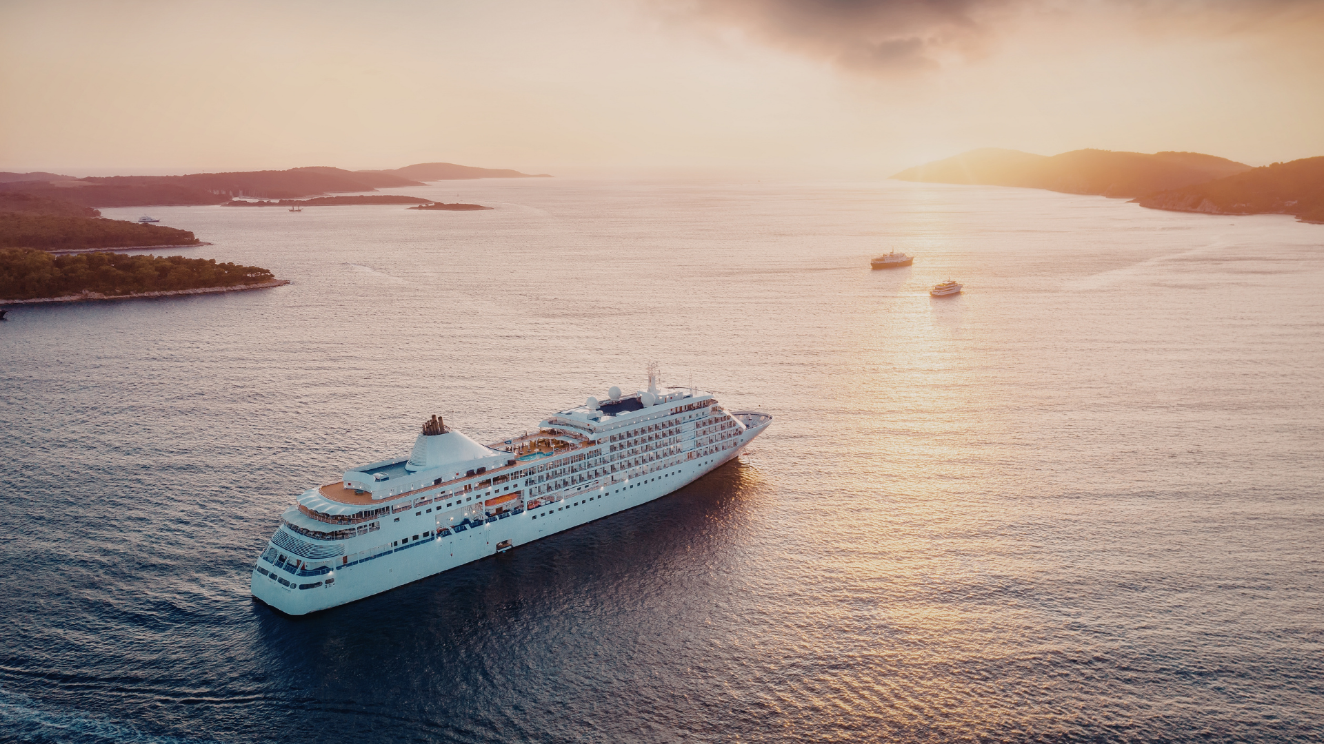 2025-12-01-Erstad-Travel-Weekly-Cruise-Line