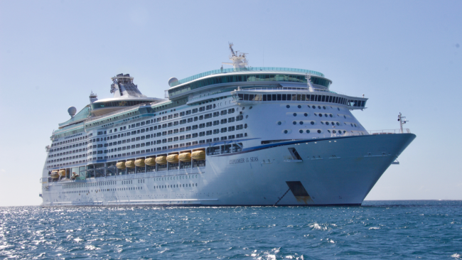 2026-07-28-Travel-Weekly-Cruise-Lines-RCL-NCLH-Erstad